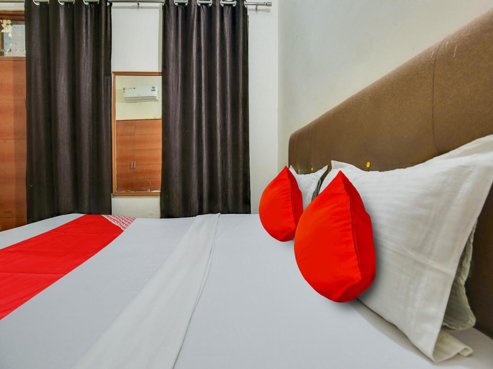 Hotel O Platinum Inn Nayagaon Εξωτερικό φωτογραφία