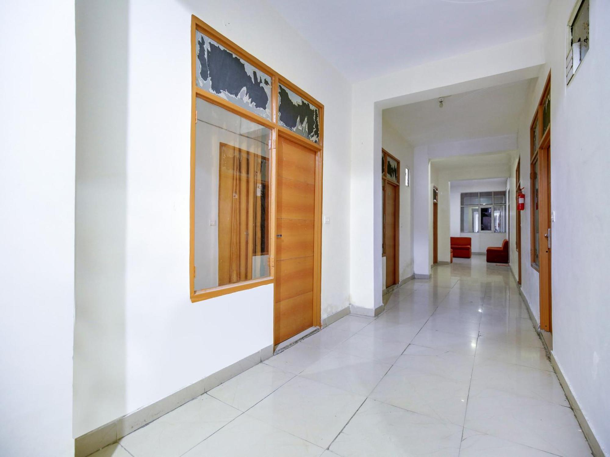 Hotel O Platinum Inn Nayagaon Εξωτερικό φωτογραφία