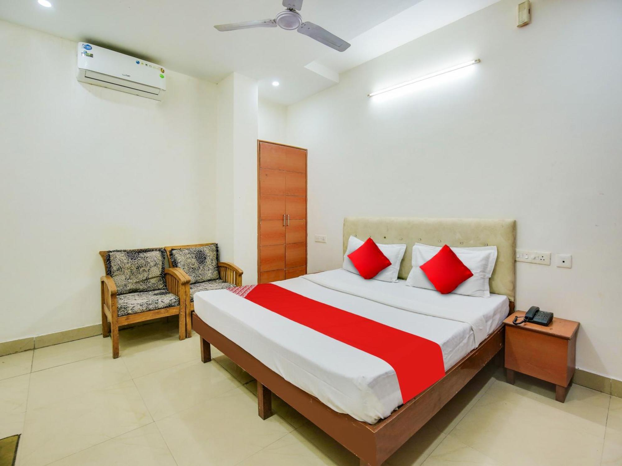 Hotel O Platinum Inn Nayagaon Εξωτερικό φωτογραφία